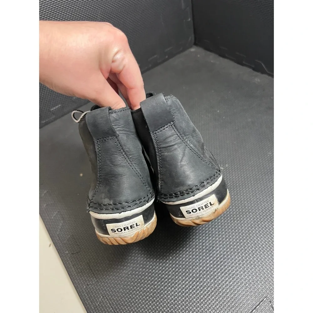 Sorel Out N About Rain Boot Womens 9 Black Waterproof Duck Boot NL2133-011